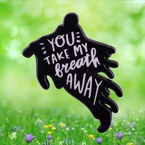 🌬Take your breathe away enamel pin